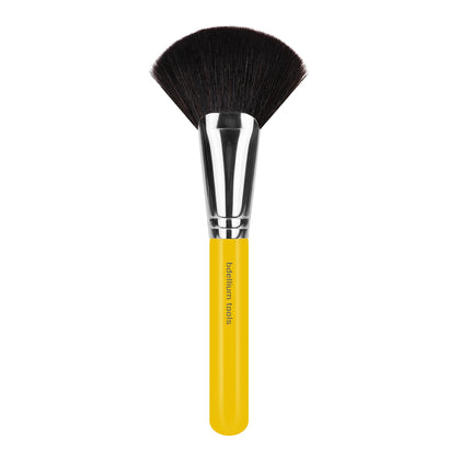 Bdellium Tools Studio 991 Powder Fan - With Mix of Soft Natural and Synthetic Fibers, for Topping the cheekbones with Highlighter (Yellow, 1pc)